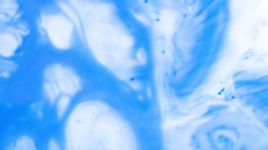 Mavi Renkli Mürekkep ve Sıvı Reaksiyon Soyut Bulut arkaplanı