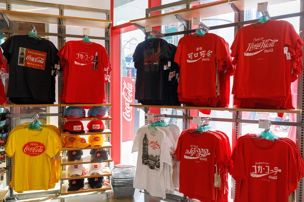 Las Vegas, Nevada - 28 Mayıs 2018: Coca-Cola Store Las Vegas şerit