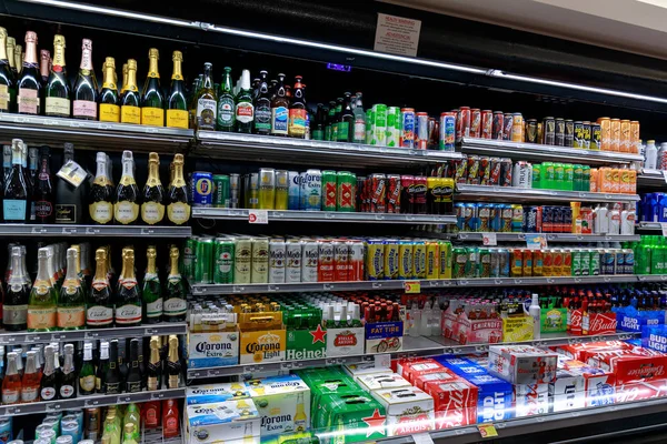 Las Vegas, Nevada - 27 Mayıs 2018: Çeşitli içecekler Las vegas soymak markette sergilenen