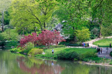 New York, ABD - 8 Mayıs 2018: Sahne, Central Park, bahar NYC