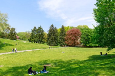 New York, ABD - 8 Mayıs 2018: Sahne, Central Park, bahar NYC