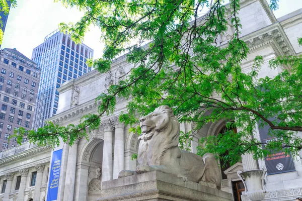 2018年5月12日 纽约公共图书馆主要分支在曼哈顿 纽约市 — 图库照片
