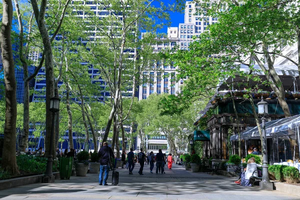 New York Verenigde Staten Mei 2018 Mensen Genieten Van Een — Stockfoto