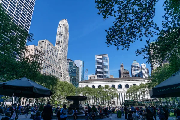 Nueva York Estados Unidos Mayo 2018 Gente Disfrutando Día Primavera — Foto de Stock