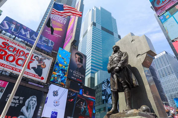 Manhattan Nueva York Mayo 2018 Estatua Del Padre Duffy Con — Foto de Stock