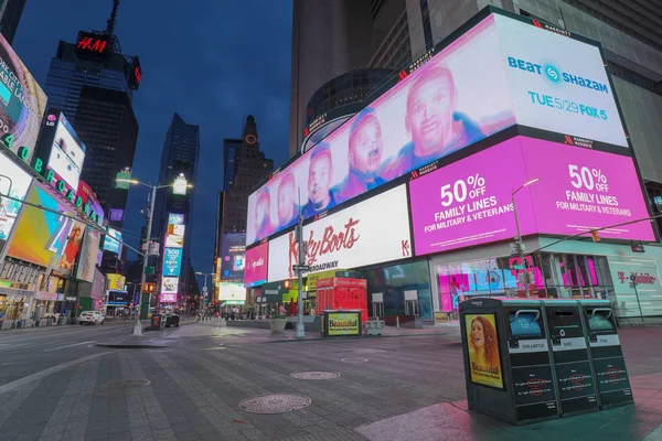 New York Verenigde Staten Mei 2018 Times Square Gekenmerkt Met — Stockfoto
