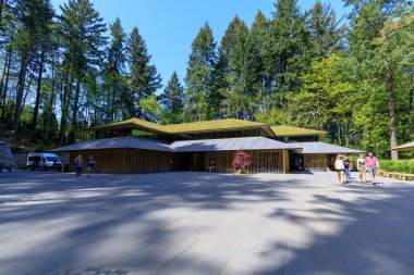 Portland, Oregon, Amerika Birleşik Devletleri - 26 Nisan 2018: Güzel Japon Bahçe Portland bahar sezonu