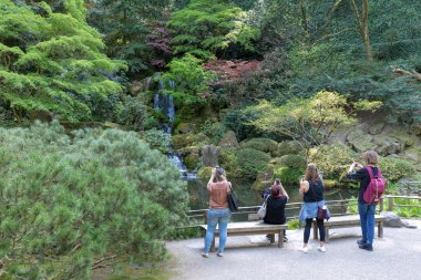 Portland, Oregon, Amerika Birleşik Devletleri - 26 Nisan 2018: Güzel Japon Bahçe Portland bahar sezonu