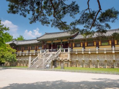 Güney Kore, Gyeongju 'daki Bulguksa tapınağı.