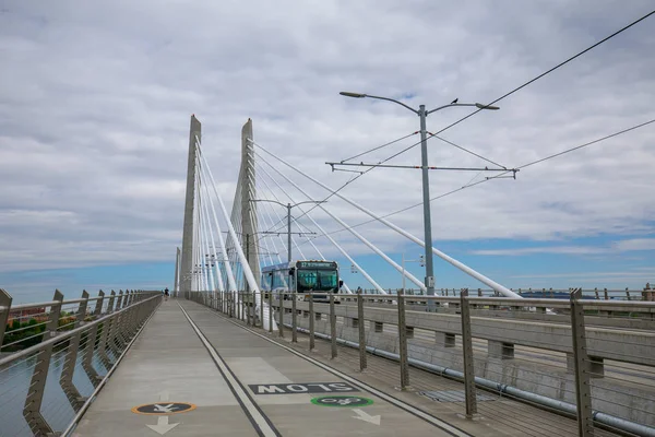 Portland Oregon Amerika Birleşik Devletleri Nisan 2018 Crossing Portland Bridge — Stok fotoğraf