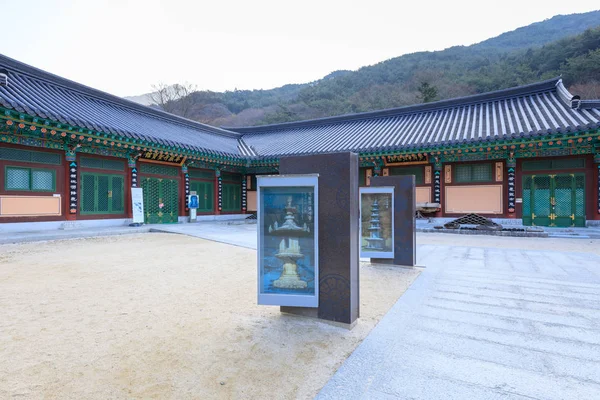 2018 風景の華厳寺 古代韓国の仏教寺智異山国立公園 — ストック写真