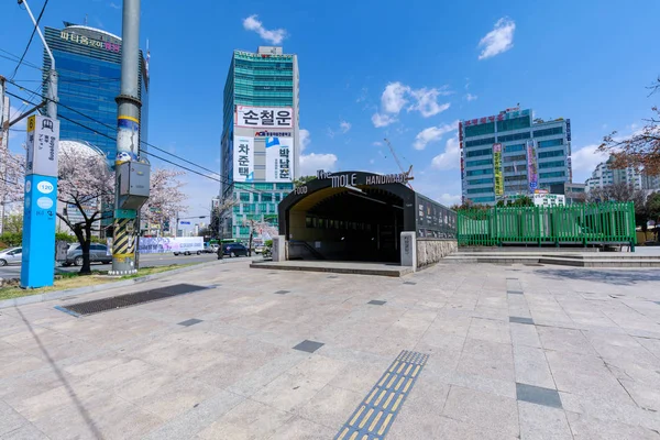 Incheon Coreia Sul Abril 2018 Gate Bupyeong Station Underground Shopping — Fotografia de Stock