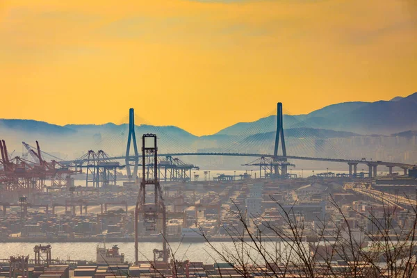 Busan Harbor Körfez Köprüsü Gün Batımında — Stok fotoğraf