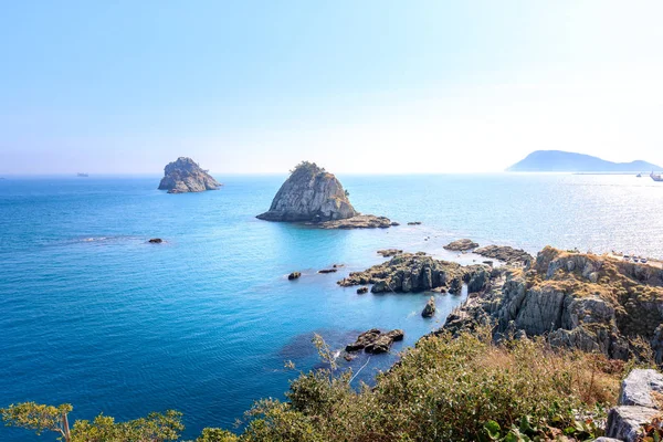 Busan, Kore Oryukdo Adaları toplayan