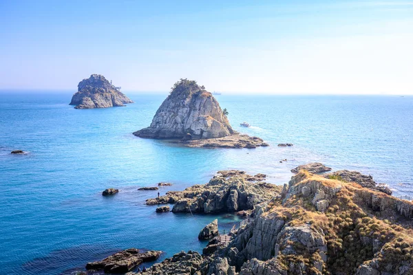 Busan, Kore Oryukdo Adaları toplayan