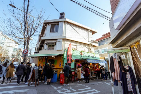 Séoul Corée Sud Mars 2018 Commerces Locaux Bordés Hongdae Hongik — Photo