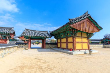 Gimhae, Güney Kore - 10 Mart 2018: Surowangneung, mezar, Kral bir mirası koruma yerde Gimhae şehir olan Suro,