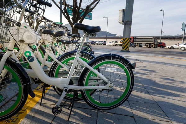 Seúl Corea Del Sur Marzo 2018 Sistema Público Alquiler Bicicletas —  Fotos de Stock