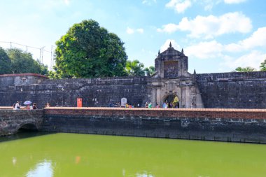 Manila, Filipinler - 17 Şubat 2018: Fort Santiago, Intramuros district, Manila, Filipinler. Fort Santiago ilk yeni kurulan şehir Manila için İspanyol fatihi tarafından inşa edilmiş bir kale..