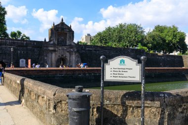 Manila, Filipinler - 17 Şubat 2018: Fort Santiago, Intramuros district, Manila, Filipinler. Fort Santiago ilk yeni kurulan şehir Manila için İspanyol fatihi tarafından inşa edilmiş bir kale..