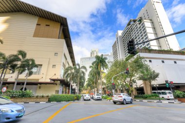Makati, Manila, Filipinler - 31 Ocak 2018: Yol görünümü yanında Greenbelt alışveriş merkezi Esperanza St alınan.