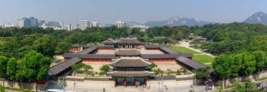 Seoul, Güney Kore - 21 Temmuz 2018: Changgyeonggung Sarayı sahne Seoul City, South Korea