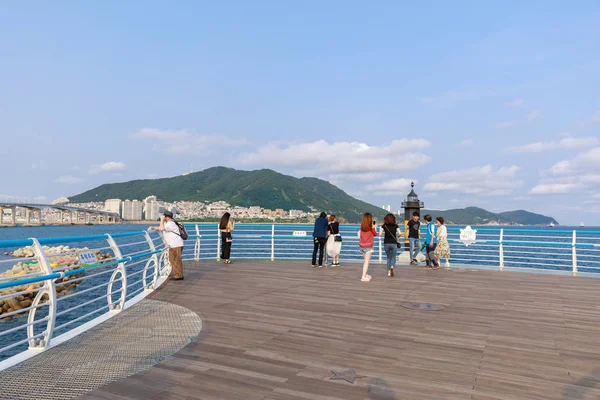 Gimhae Südkorea August 2018 Songdo Beach Skyline Songdo Cloud Trails — Stockfoto