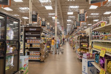 Portland, Oregon - Eylül 3, 2018: Çeşitli sebze Portland Fred meyer pazarında Satılık