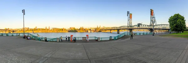 Portland Oregon Sep 2018 Tom Mccall Waterfront Park Centru Města — Stock fotografie