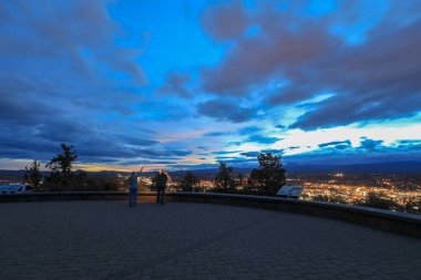 Panorama, Bend Pilot Butte mahalle Parkı, Oregon dan görüldüğü gibi United Devletler