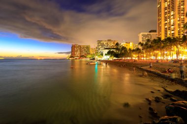 Ünlü Waikiki Beach, O'ahu, Hawaii - resim