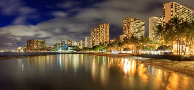 Ünlü Waikiki Beach, O'ahu, Hawaii - resim