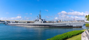 Oahu, Hawaii - 25 Aralık 2018: Pearl Harbor tarihi eserleri, Honolulu görünümü