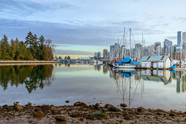 Vancouver Downtown uitzicht vanaf Stanley Park — Stockfoto