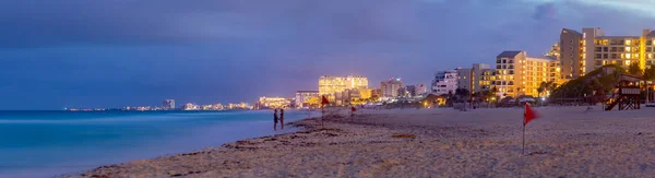 Plaża Cancun o zachodzie słońca — Zdjęcie stockowe