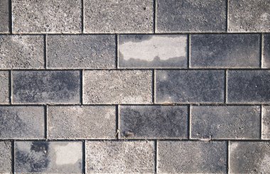 Islak ve kuru gri karo