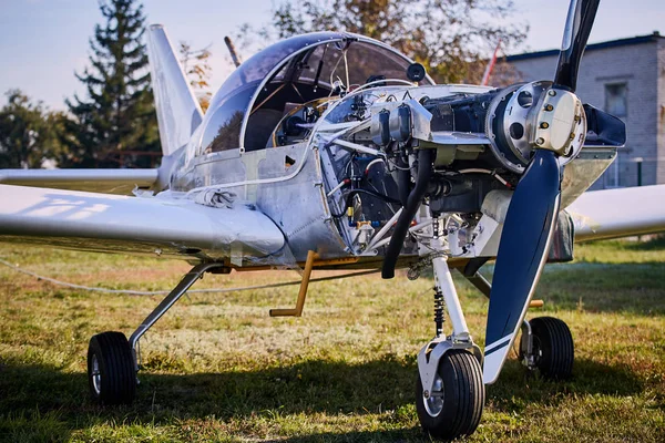 Light aircraft with a propeller to prepare for takeoff