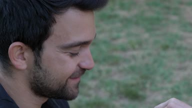 duygular, aşk, evlilik- evlilik teklifi ve Nişan Yüzüğü yakın