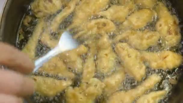 Zeppole Frying Hot Oil Close South Italy — Stock Video