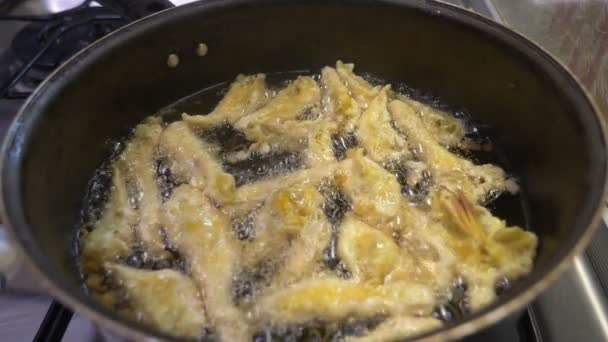 Hautnah Beim Braten Der Artischocken Kochendem Italienische Tradition — Stockvideo
