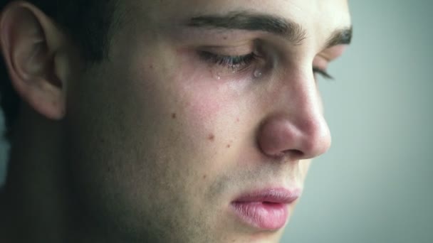 Пригнічений Молодий Красивий Чоловік Депресія Нездужання Смуток — стокове відео