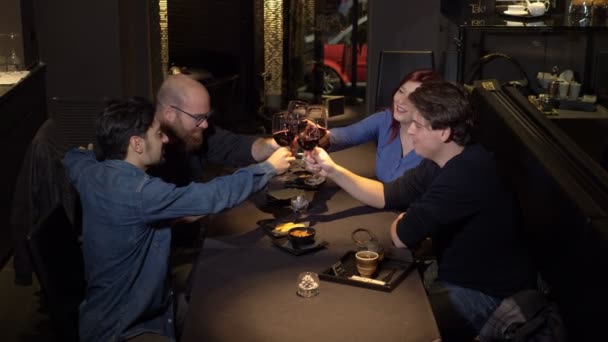Friendship Company Four Friends Toasting Together — Stock Video