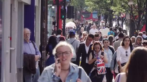 Människor Som Gick Gatan Solig Dag Stad Folk Juli 2017 — Stockvideo