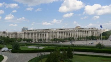 Romanya Parlamentosu portresi. Bucharest, Romanya