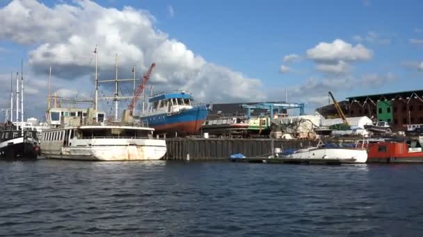 Vela Nel Porto Della Città Bristol Regno Unito — Video Stock