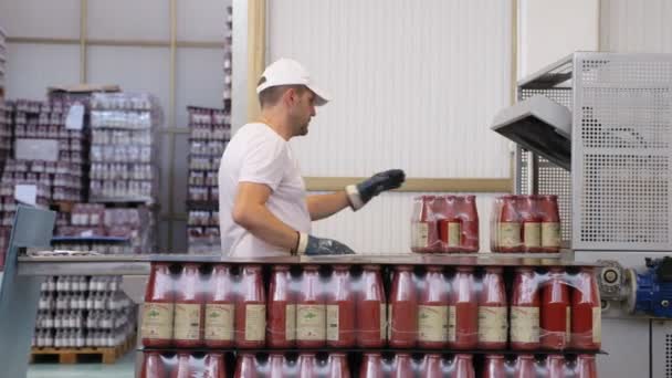 Tomato Sauce Bottles Conveyor Line Tomato Sauce Production — Stock Video