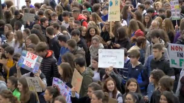Rome Maart 2019 Studenten Marcheren Rome Tijdens Global Climate Strike — Stockvideo