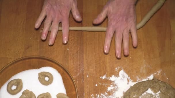 Babcia Gotuje Biscotti Ciasta Lub Ciasta Koncepcja Gotowania Babci — Wideo stockowe