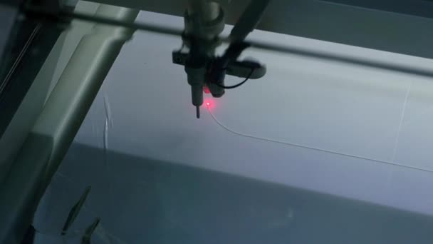Covid Plexiglas Taglio Laser Macchina Consentire Distanza Sociale — Video Stock