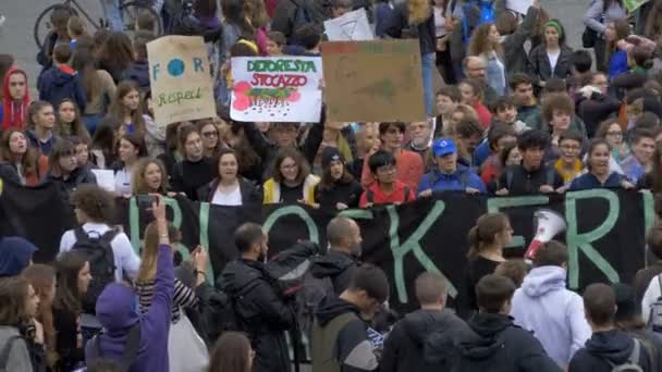 Rom Italien März 2019 Studenten Marschieren Rom Beim Globalen Klimastreik — Stockvideo